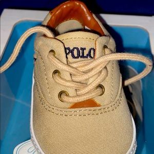 Polo Ralph Lauren soft bottom khaki canvas Vaughn size 2